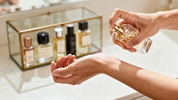 How to Start a Niche Perfume Collection in Dubai